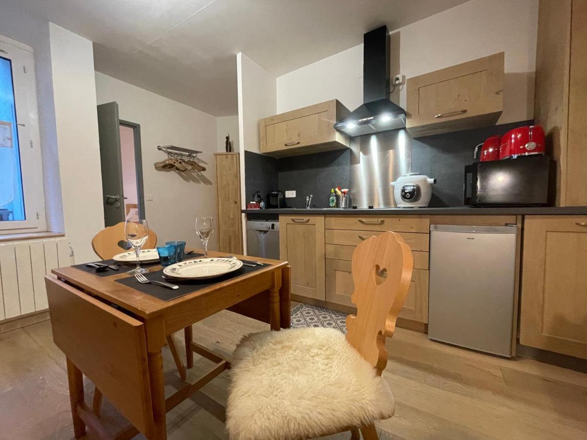 شقة T2 30M2 Plein Centre, Lit Fait, Linge Fourni, Wifi كوتيريه المظهر الخارجي الصورة